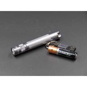 MAGLITE SOLITAIRE GRISE BLISTER