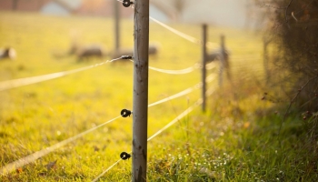 BATTERIES A DECHARGE LENTE ET STATIONNAIRE